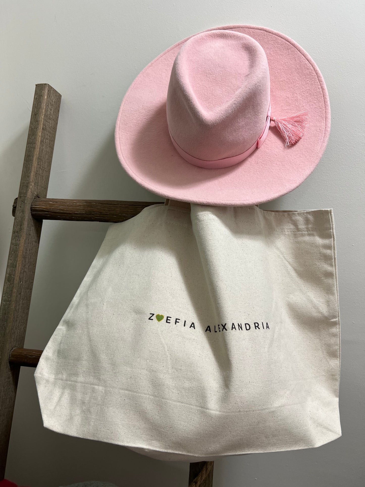 Sophia - Fedora