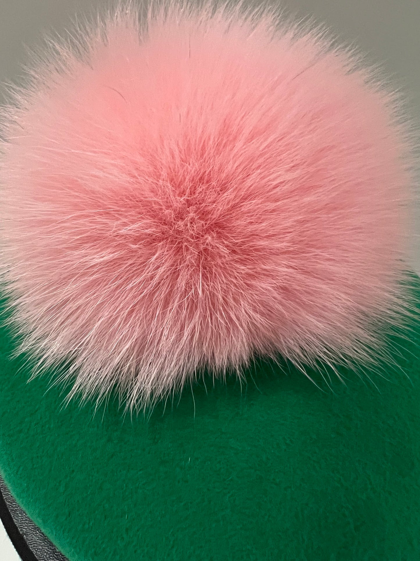 Alexandria - Beret - Pink Pom Pom